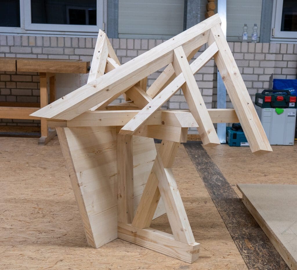 Holzbau Kompetenz Sachsen GmbH &ndash; DM2022 Siegergewerkstueck Zimmerer c ZDB Petra Reidel