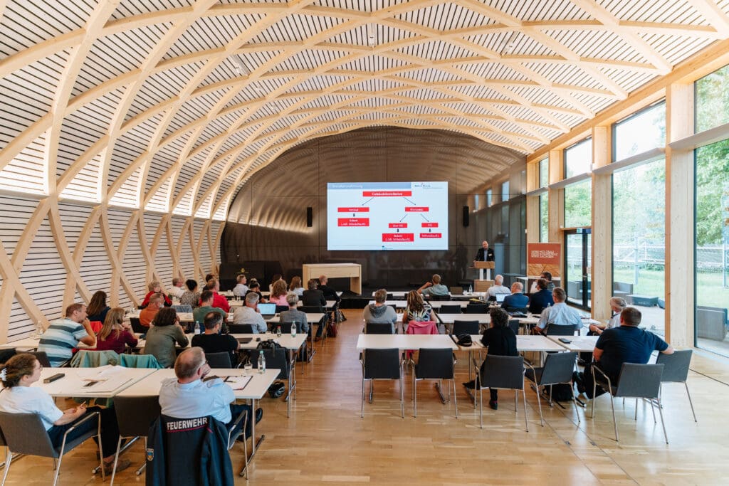 Holzbau Kompetenz Sachsen GmbH &ndash; HKS 2025 09 05 MHolzbauRL SocialMedia 8