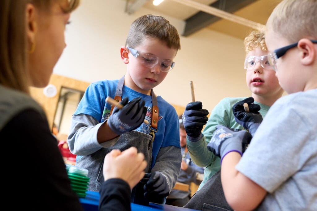 Holzbau Kompetenz Sachsen GmbH &ndash; D3233 Holzkompetenzzentrum AusstellungseroeffnungDSC02844